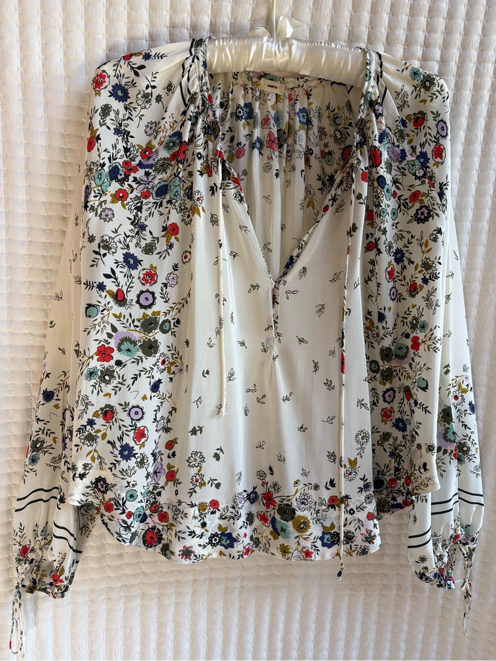 The WARM NY Ivory Floral 100% Silk Tie-Neck Blouse Size 1
